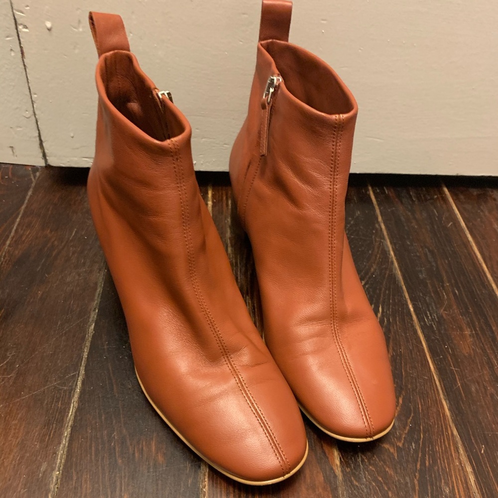 Everlane Day Boot in Brick, size 9